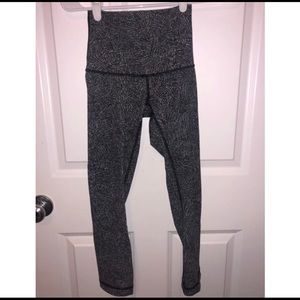 Lululemon leggings